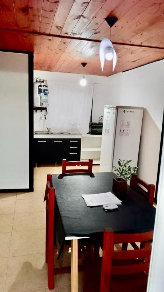 El Rincon De Jose Luis - Cabanas Y Restaurante Tanti Bagian luar foto