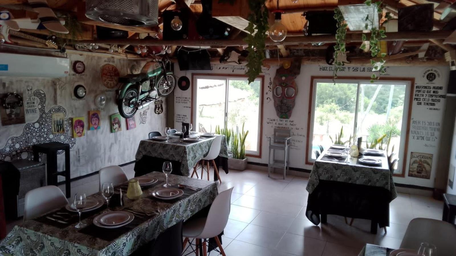 El Rincon De Jose Luis - Cabanas Y Restaurante Tanti Bagian luar foto