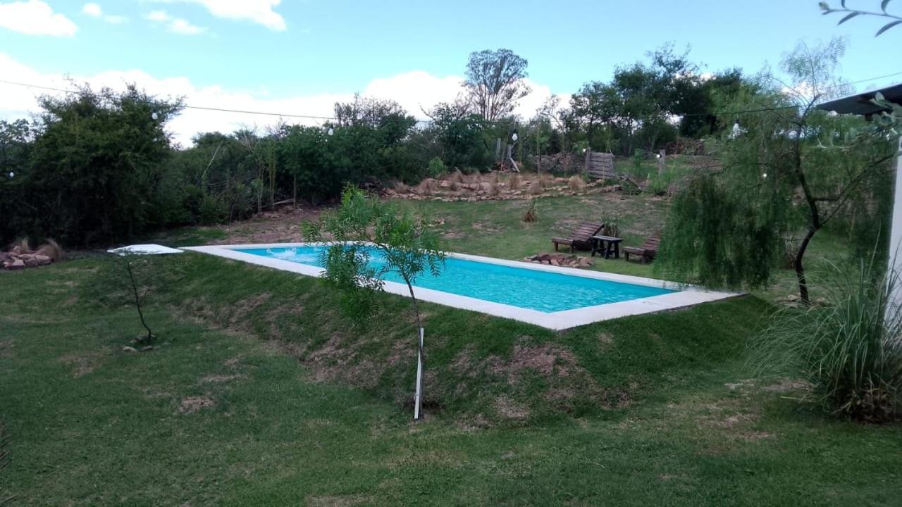 El Rincon De Jose Luis - Cabanas Y Restaurante Tanti Bagian luar foto